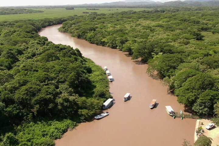 Safari Palo verde river cruise, sugarcane liquor & cultural tour