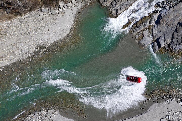 Shotover River Extreme Jet Boat Ride in Queenstown
