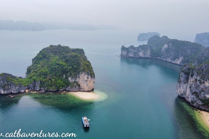 Lan Ha - Ha Long Bay - Dau Be island 2D/1N from Cat Ba in less touristy areas.
