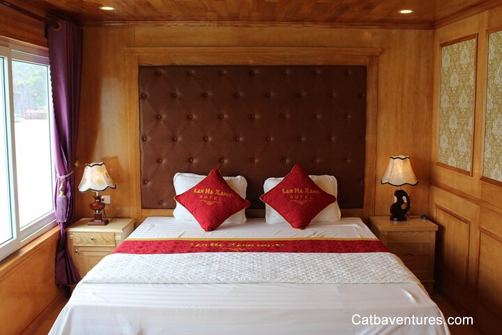 Lan Ha - Ha Long Bay - Dau Be island 2D/1N from Cat Ba in less touristy areas.