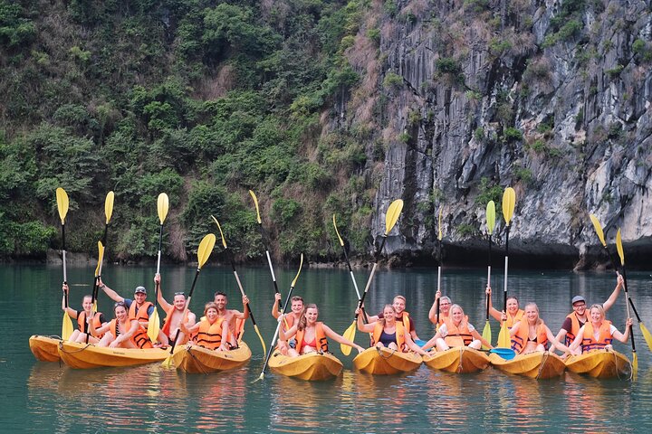 Lan Ha - Ha Long Bay - Dau Be island 2D/1N from Cat Ba in less touristy areas.