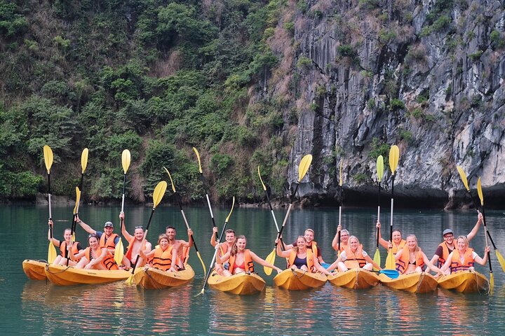 Full day trip to Lan Ha-Ha Long Bay from Cat Ba, avoid the crowds