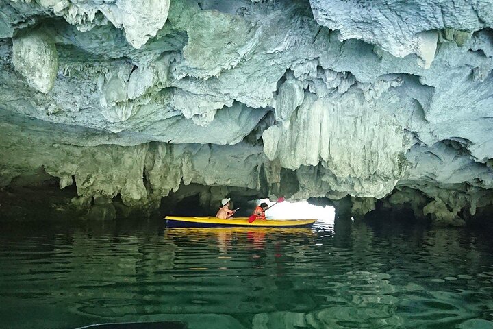 Full day trip to Lan Ha-Ha Long Bay from Cat Ba, avoid the crowds