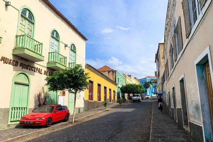 São Filipe Walking Tour of Historic Center and Market