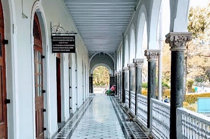 Best of Pune Private City Tour with Lunch and Transport