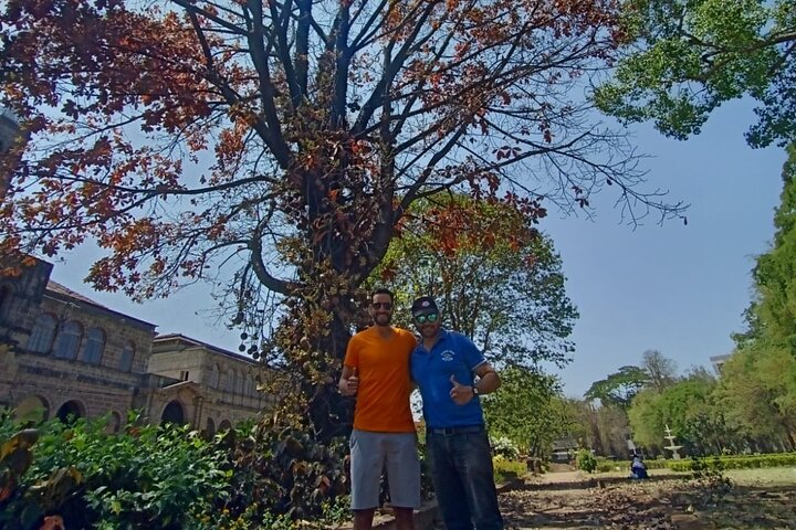 Best of Pune Private City Tour with Lunch and Transport
