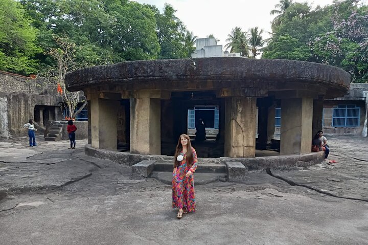 Best of Pune Private City Tour with Lunch and Transport