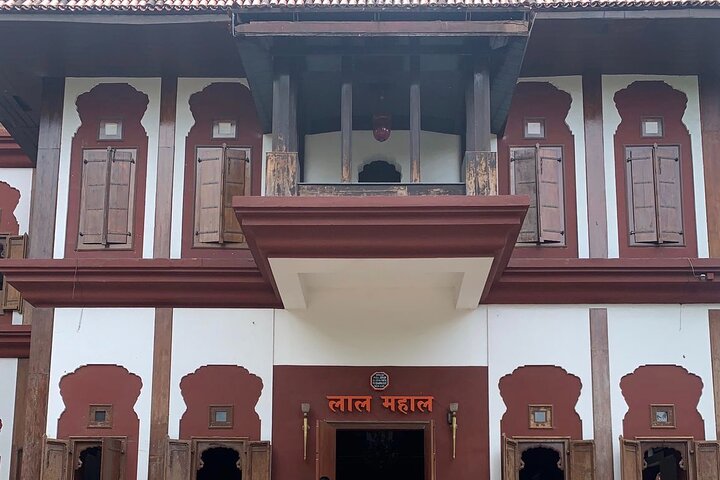 Best of Pune Private City Tour with Lunch and Transport