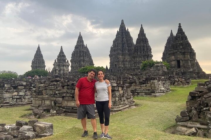Borobudur Temple Climb To The Top & Prambanan Temple - 1 day tour