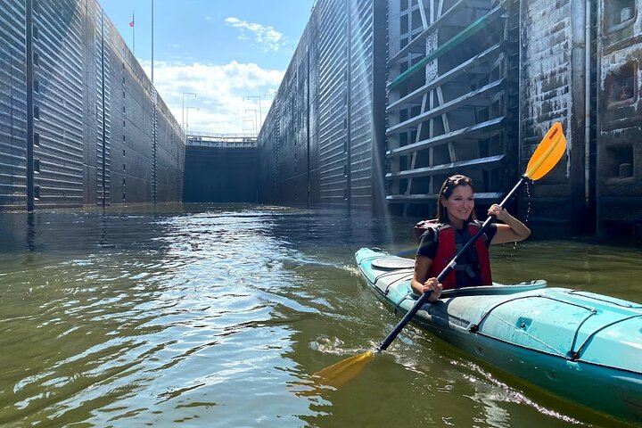 Chickamauga Dam Lock Kayak Tour by Chattanooga Guided Adventures