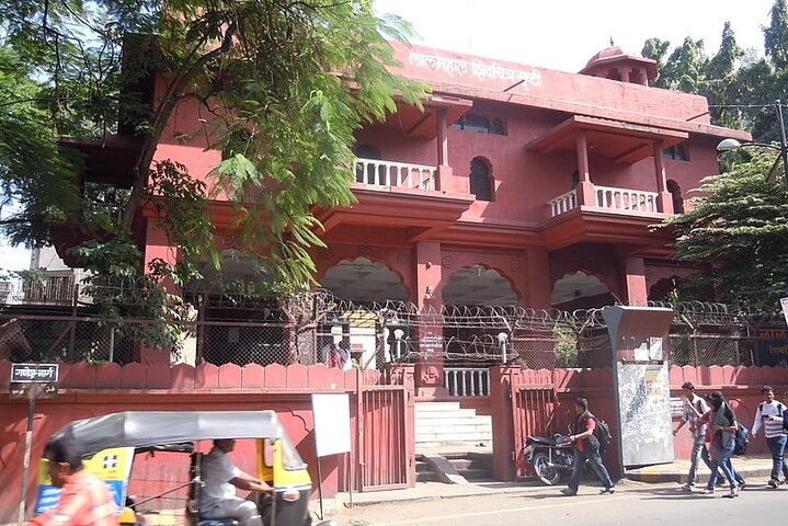 Best of Pune Private City Tour with Lunch and Transport
