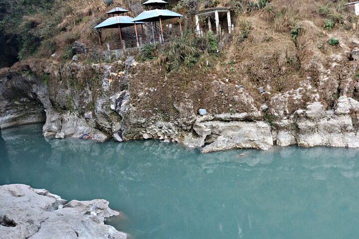 The Best of Pokhara: Full-Day Private Tour with Sarangkot Sunrise