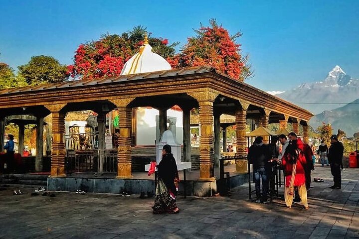 The Best of Pokhara: Full-Day Private Tour with Sarangkot Sunrise