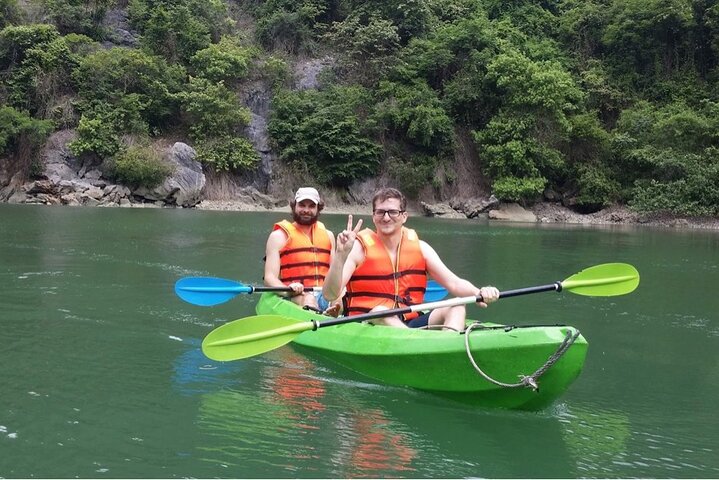 Full day trip to Lan Ha-Ha Long Bay from Cat Ba, avoid the crowds