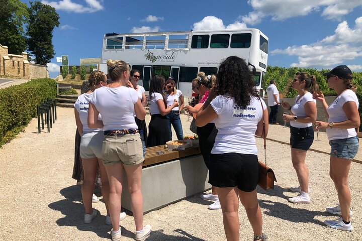 Épernay and Champagne Open-Top Bus Tour with 3 Tastings