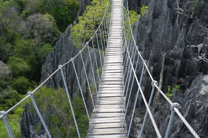 Tsingy Tour 04 Days