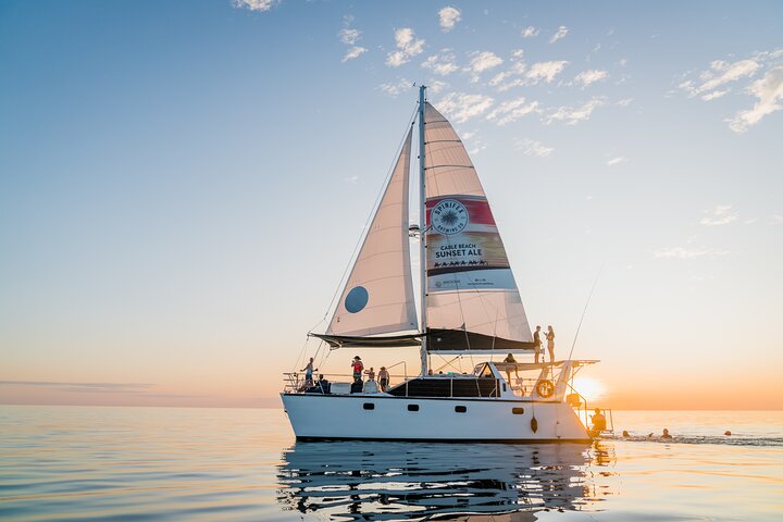 3.5 hours Sunset Cruise in Broome