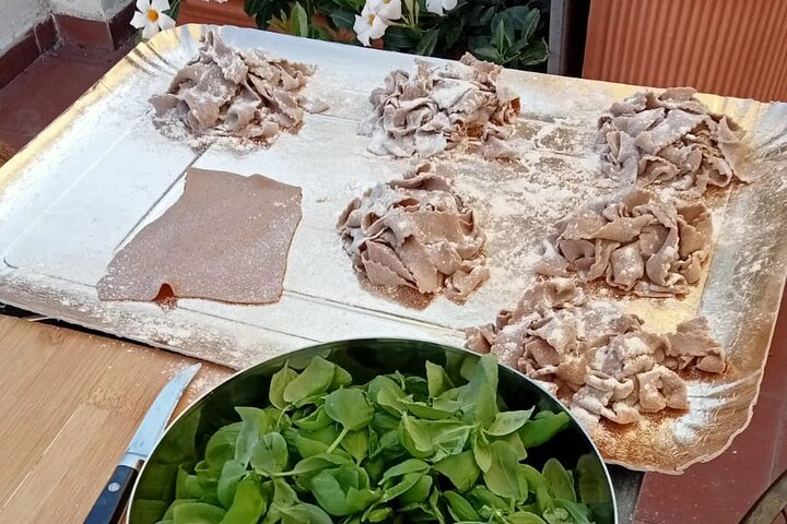 Rooftop Cooking Class in Genoa: Pesto, Fresh Pasta & Wine