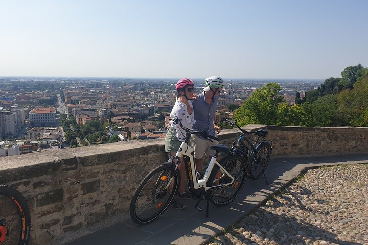 e-bike tour of Bergamo and its surroundings