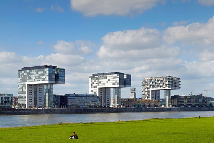 Cologne Highlights Walking Tour with your Private Tour Guide 3 h