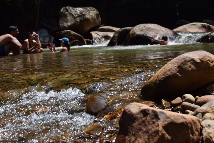 A day to enjoy nature and have an adventure in the Jordan river