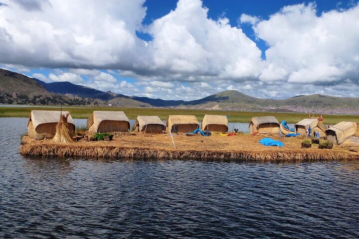 Full Day Lake Titicaca Tour to Uros and Taquile Islands