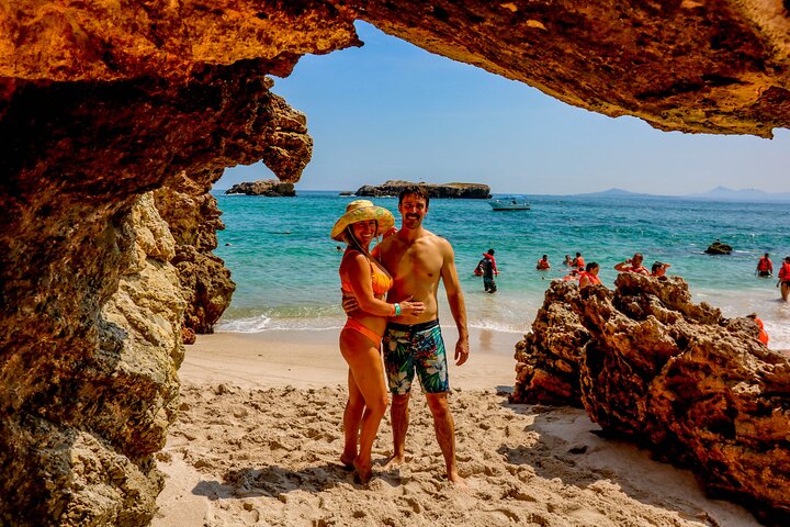 Marietas Islands National Park: Full Day ALL INCLUSIVE Tour