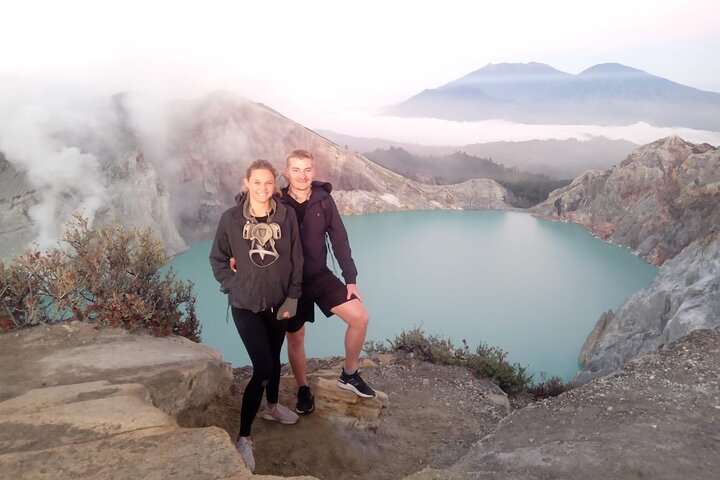 Overnight Mount Ijen Blue Fire Trek Tour From Bali (Private-All Inclusive)