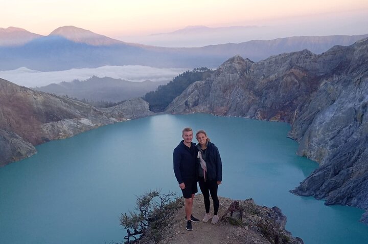 Overnight Mount Ijen Blue Fire Trek Tour From Bali (Private-All Inclusive)