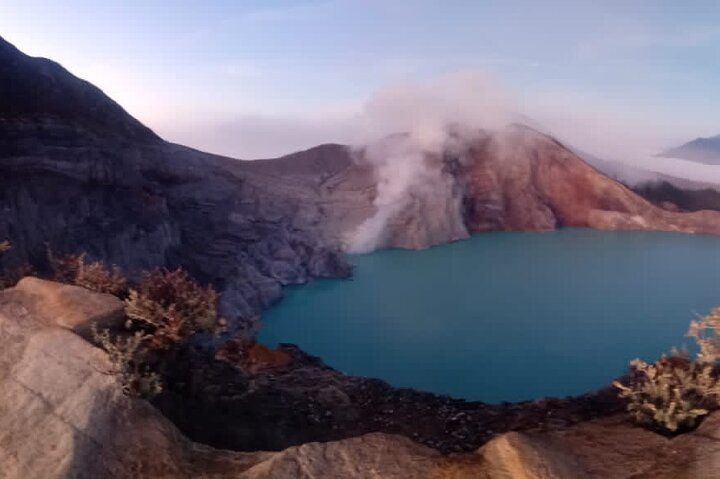 Overnight Mount Ijen Blue Fire Trek Tour From Bali (Private-All Inclusive)