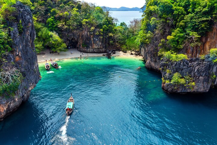Krabi Hong Island Tour: Charter Private Long-tail Boat