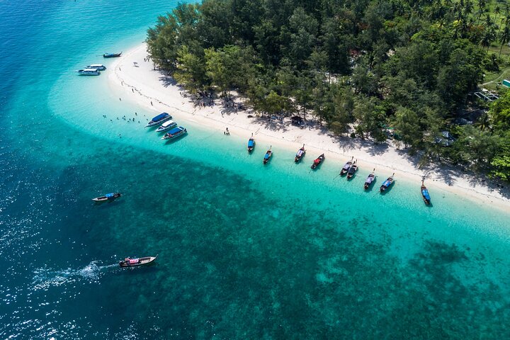 Krabi 4 Island Tour: Private Long-tail Boat Charter