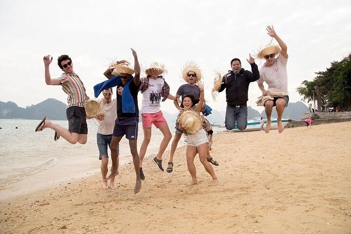 Halong Bay Full-Day Cruise with Lunch Meal, Cave ,Island & Beach