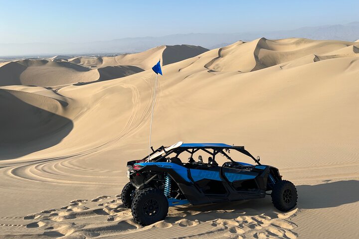 HUACACHINA : UTV Private Can-Am + Sandboard – Ica