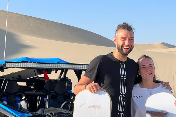 HUACACHINA : UTV Private Can-Am + Sandboard – Ica