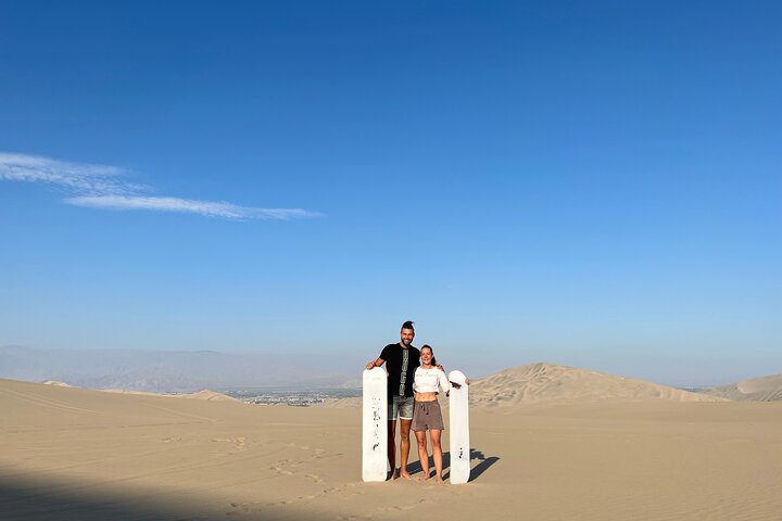 HUACACHINA : UTV Private Can-Am + Sandboard – Ica