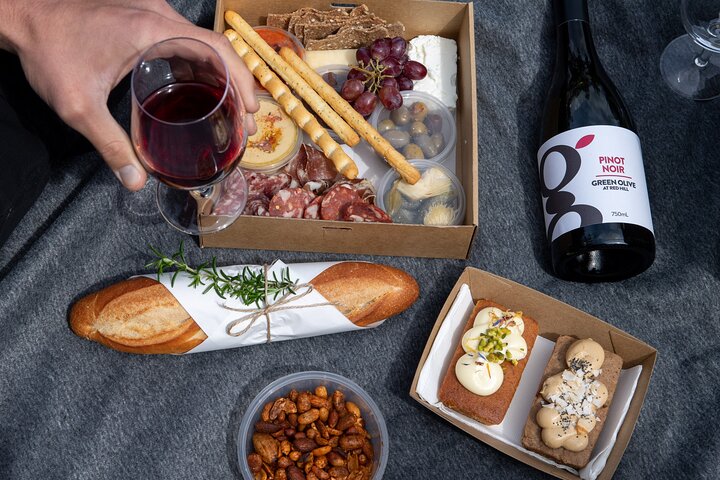Private Farm Picnic for 2 at Red Hill on the Mornington Peninsula