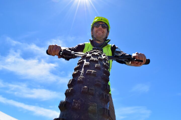 Guided Electric Mountain Bike Tour- Akaroa Explorer