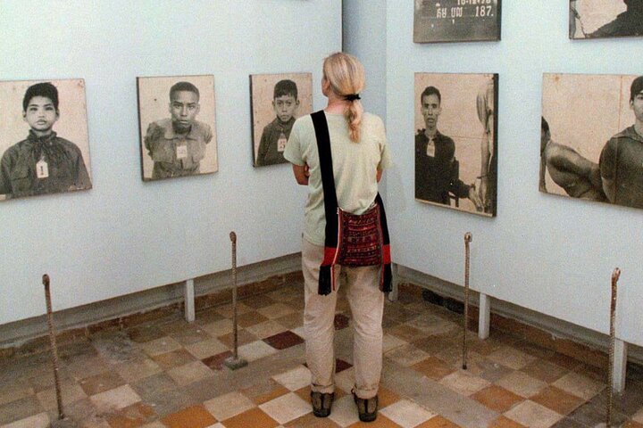 The Killing Field and Toul Sleng Genocide Museum (S21) Tour