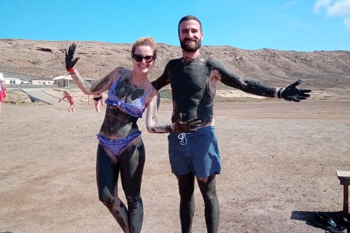 Sal Island Half-Day Pedra de Lume, Salt Lake & Shark Bay