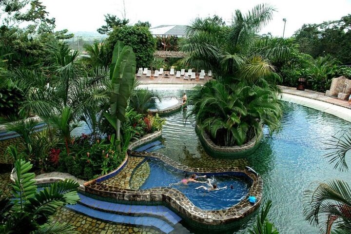 All Day Family Tour: Arenal Excursion with Hot Springs (PRIVATE)