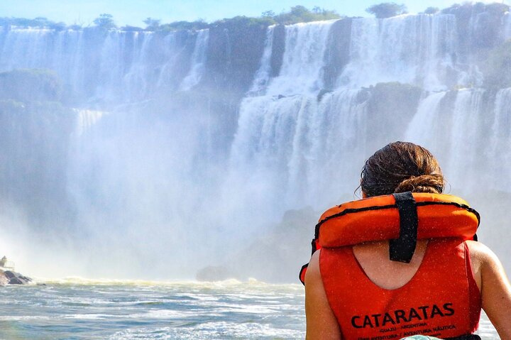 Iguazu Falls: Argentinian Side with Boat Ride, Jungle-truck and Train