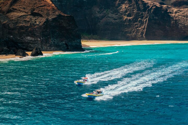 Kauai: Na Pali Coast Super Raft Snorkel Adventure