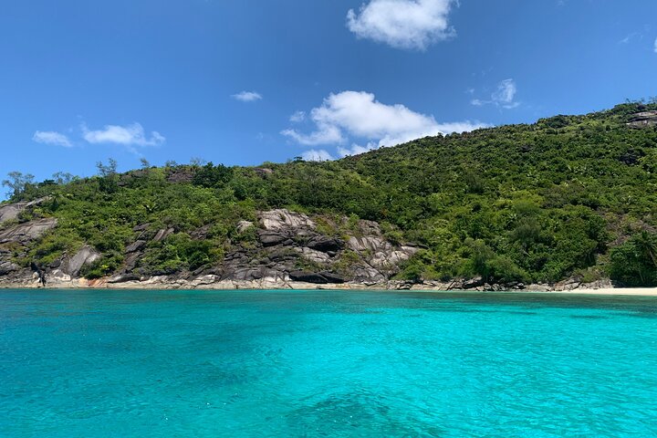 Seychelles Snorkelling, Swimming & BBQ