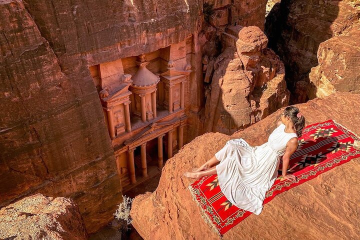 2-Day Private Tour from Amman: Petra, Wadi Rum Camp & Dead Sea.