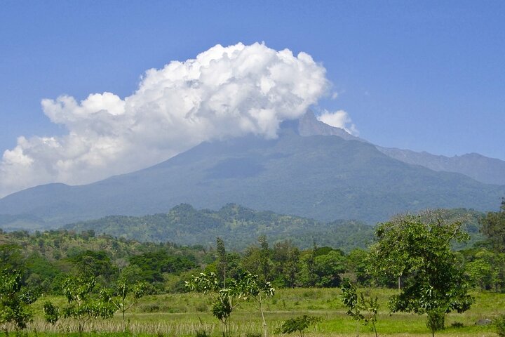 Walking Safari, Canoe & Game Drive – Arusha National Park