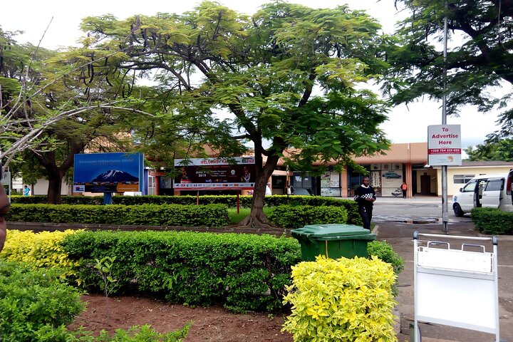 Private Kilimanjaro Airport Transfer JRO ↔ Moshi/Arusha
