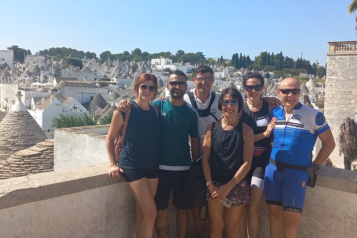 Tour Ebike Trulli Alberobello e Locorotondo
