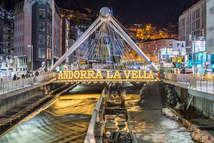 Private Walking Tour in Andorra la Vella Old Town