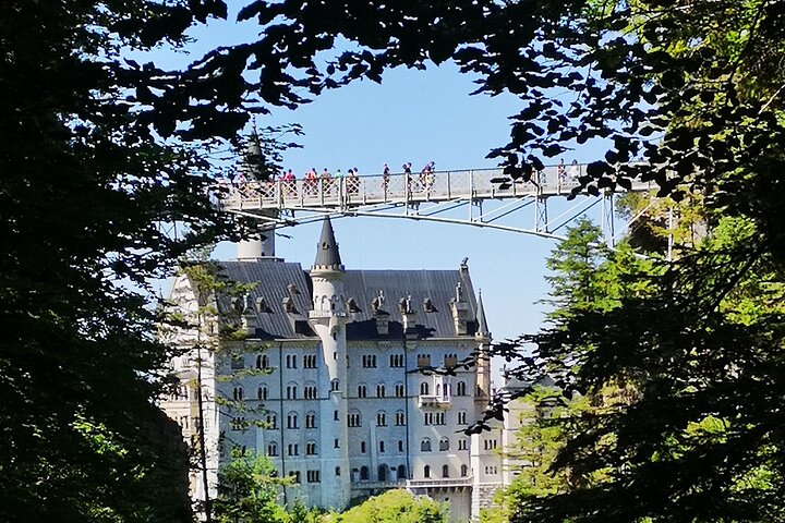 Munich: Neuschwanstein by Bus inc. Oberammergau OR Alpine Coaster